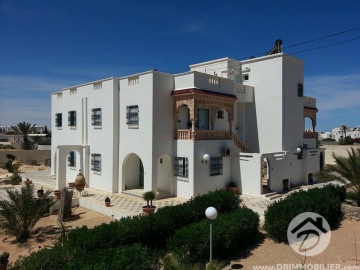 L 35 -                            Sale
                           Appartement Meublé Djerba